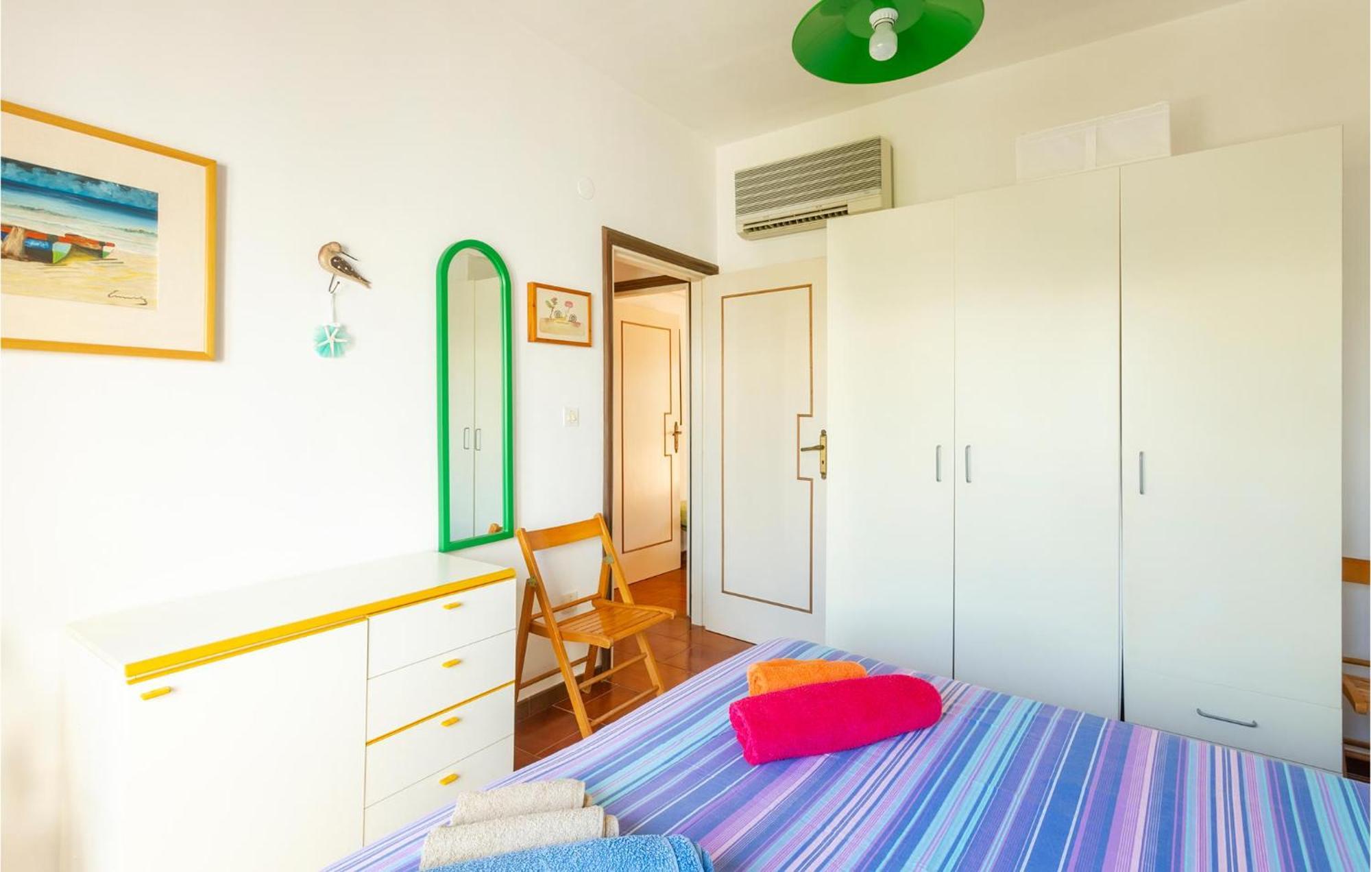 Awesome Home In Manduria With Kitchen Ngoại thất bức ảnh